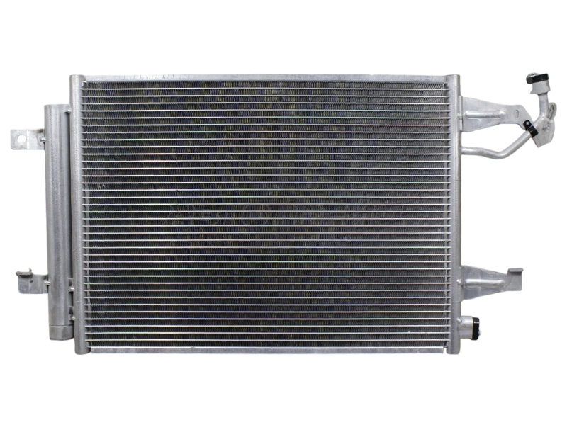 Радиатор кондиционера Mitsubishi Colt 02-12 / Colt Plus 04-12