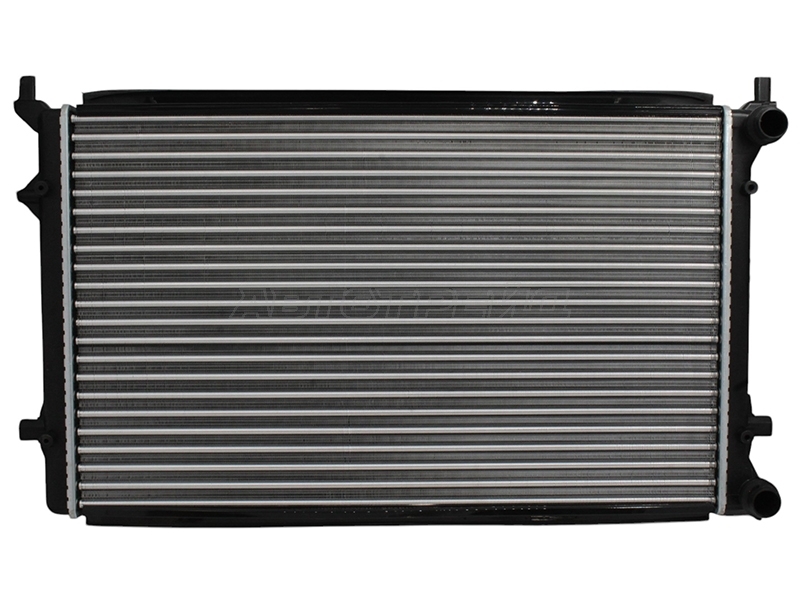 Радиатор Audi A3 03-13 / Skoda Octavia 04-13