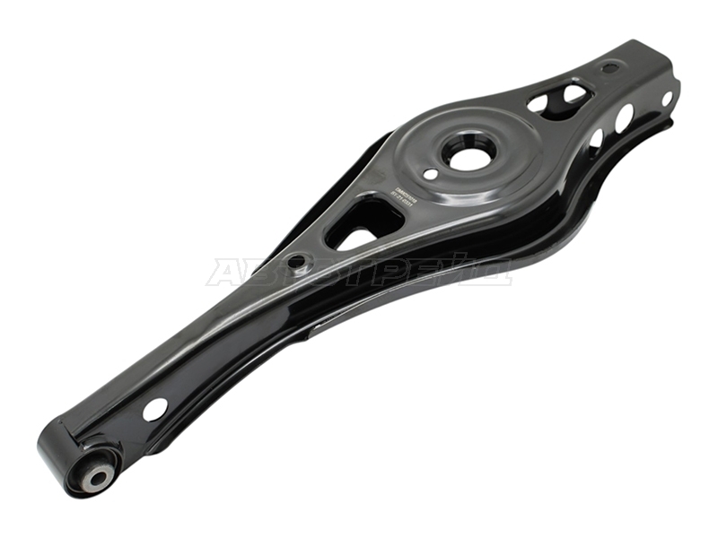 Рычаг подвески Chery Tiggo 7 Pro 19-24 / Tiggo 8 19-