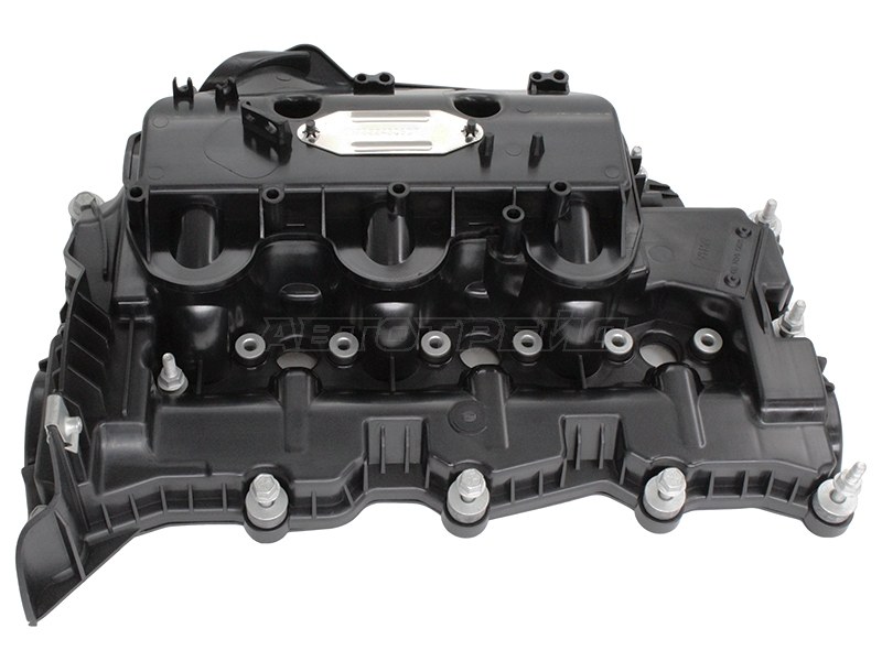 Крышка клапанов