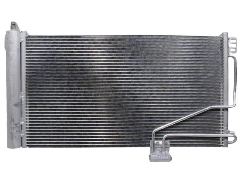 Радиатор кондиционера Mercedes-Benz C-Class 00-08 / CLK-Class 02-10