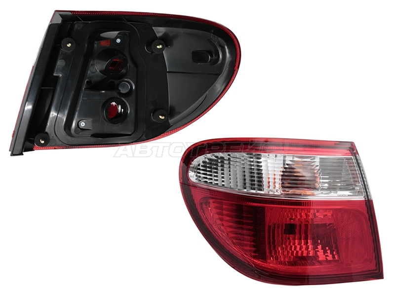 Фонарь задний Nissan Almera 00-06 / Bluebird Sylphy 00-03 (Слева/ 4D SED)
