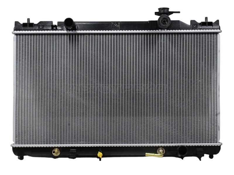 Радиатор Toyota Camry (XV30) 01-06 / Daihatsu Altis 01-05