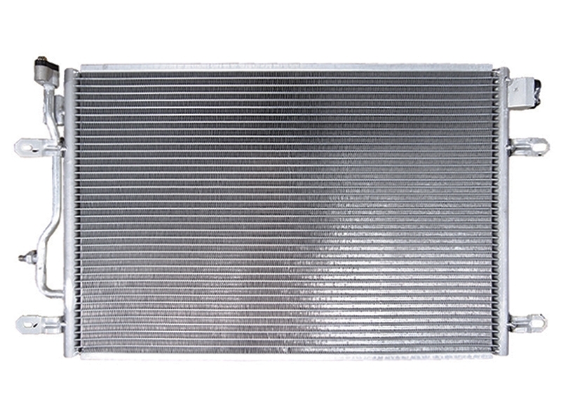 Радиатор кондиционера Audi A4 00-09 / S4 03-05
