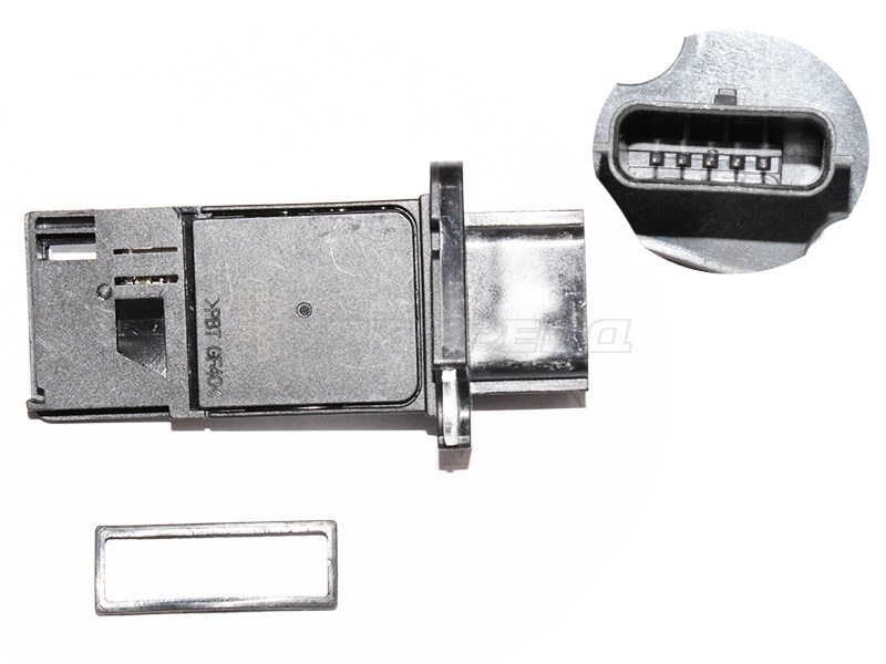 Датчик расхода воздуха Nissan Almera 00-06 / Sunny 98-04
