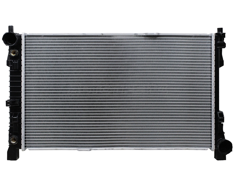 Радиатор Mercedes-Benz C-Class 00-08 / CLK-Class 02-10
