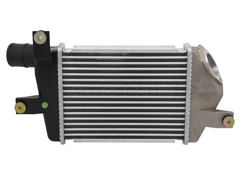 Интеркулер Mitsubishi L200 07-16 / Pajero Sport 08-17