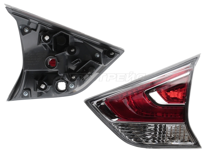 Фонарь в крышку багажника Nissan X-Trail 13-17 (Справа)