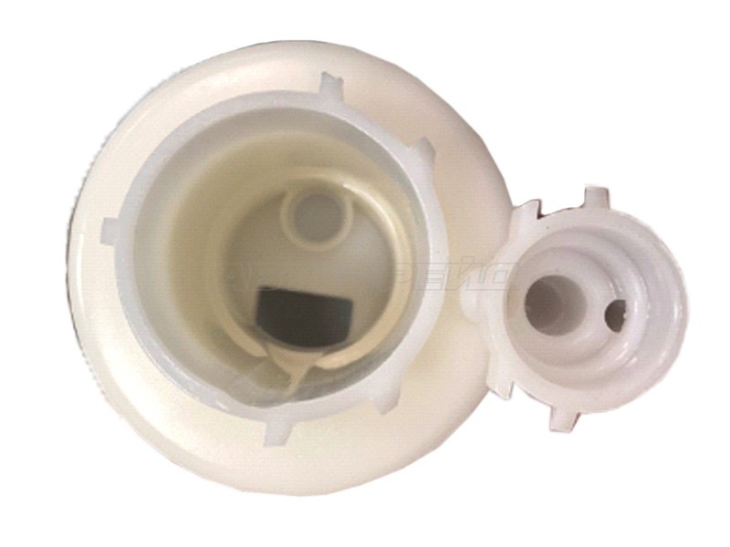 Фильтр топливный Toyota Avensis (T270) 08-18 / Corolla 12-19