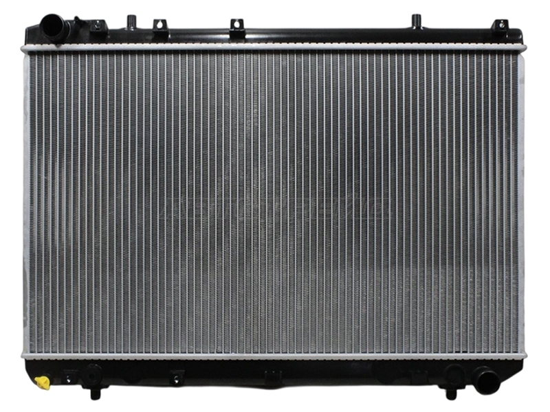 Радиатор SsangYong Korando 96-06 / Musso 93-05