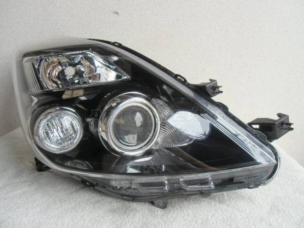 TOYOTA 81145-44360